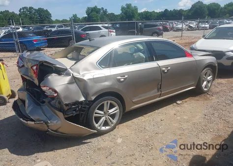 2015 Volkswagen Passat 1.8T Se из США, поврежденный, VIN 1VWBS7A31FC030777